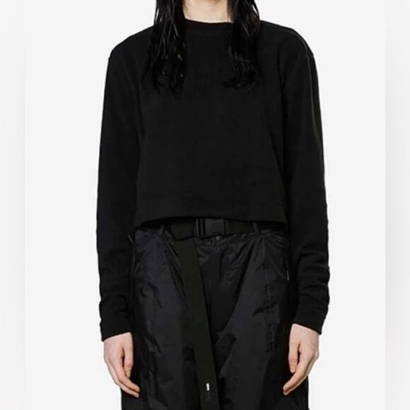 New RAINS black fleece cropped sweatshirt size medium - Picture 1 of 5